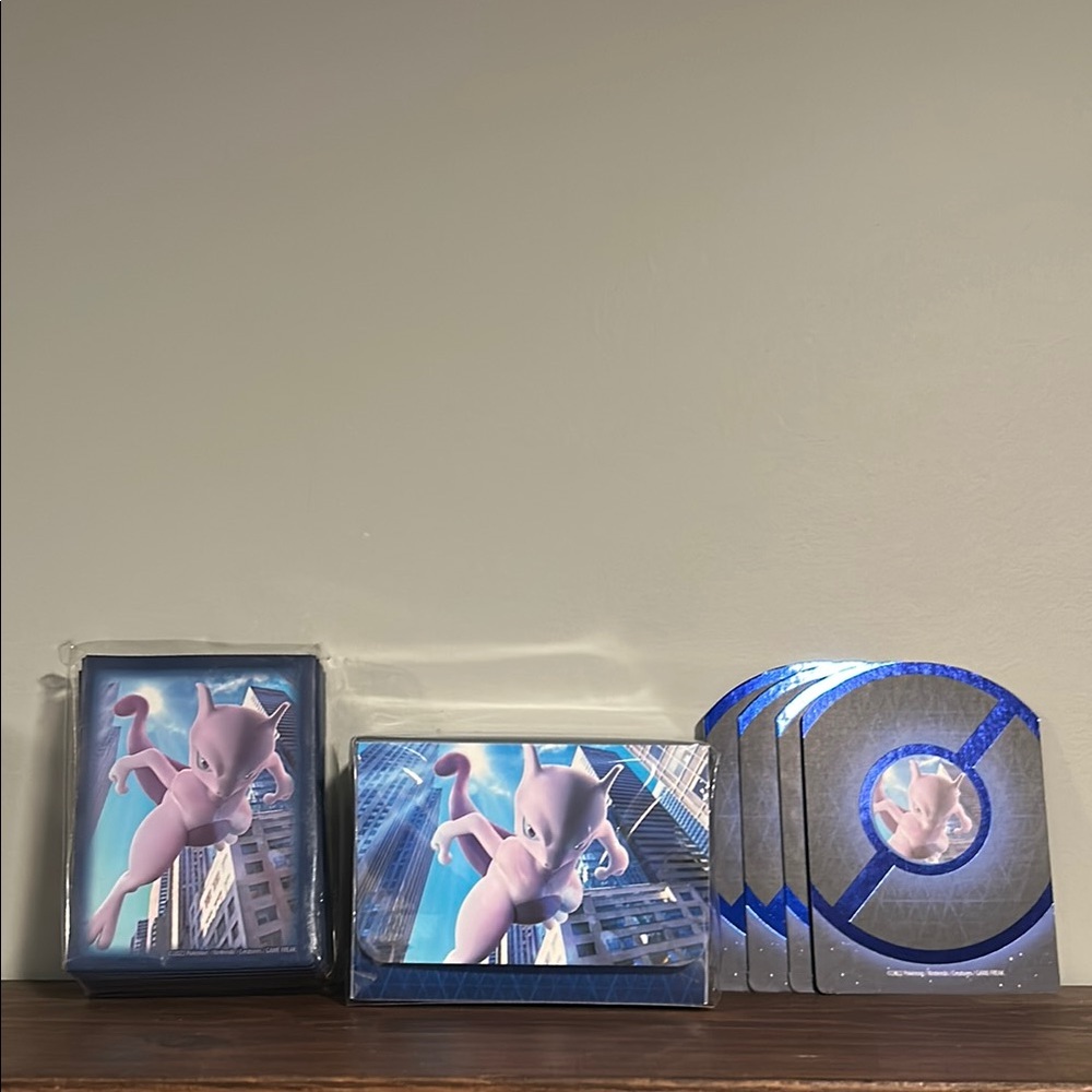 Pokemon Centre - Pokemon Go, Mewtwo Card Deck Set